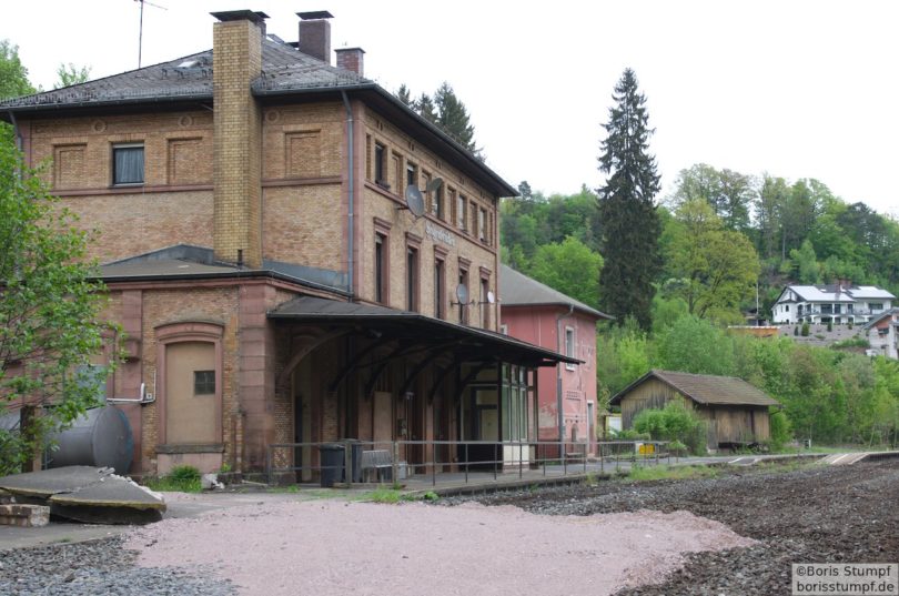 Heigenbrücken, Bahnhof