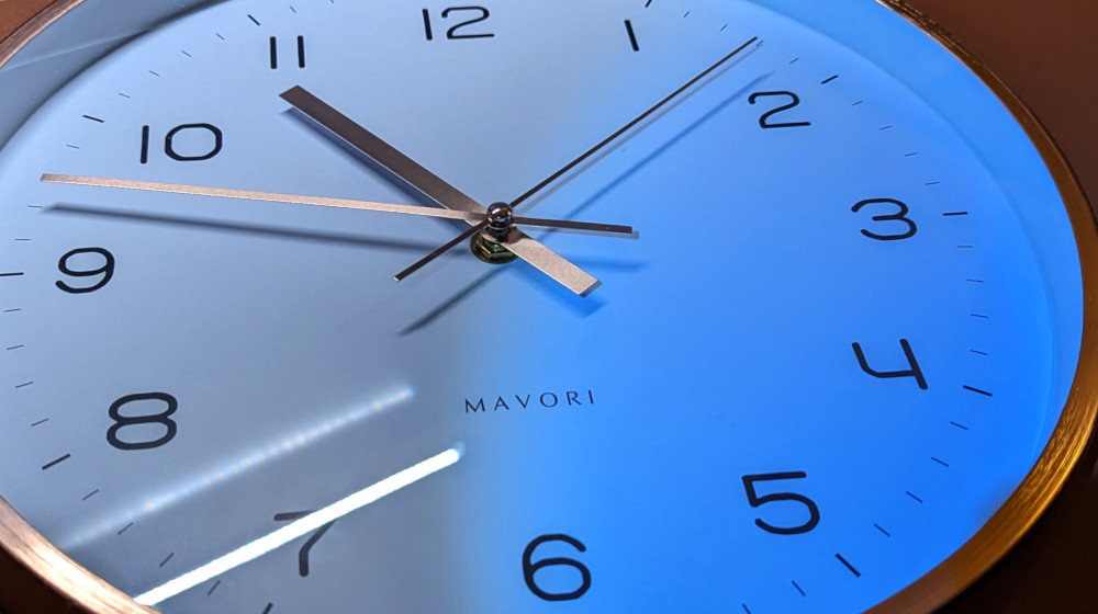 Analog-Wanduhr, Ausschnitt